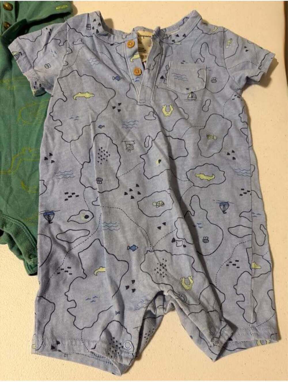 Carter's Baby Rompers Lot - Picture 5 of 8